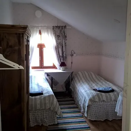 Inn Majatalo Martta *